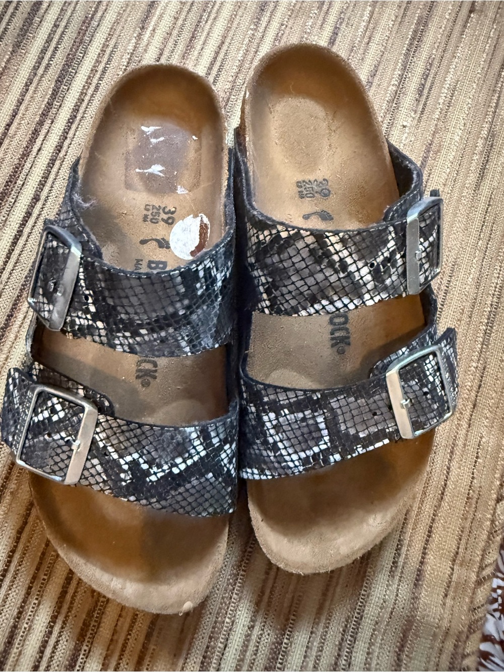 Birkenstock Python Snakeskin Flat Slip On Sandals Grey Women 8-8.5 (39)